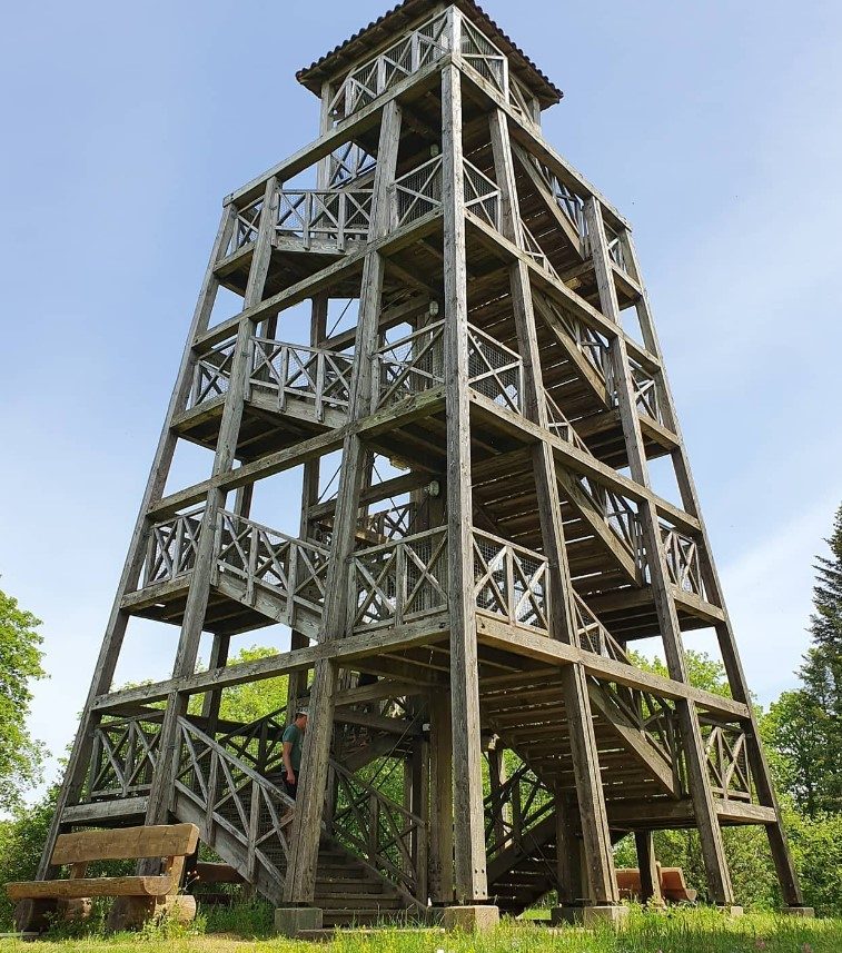 Tour d'observation Mont Saint RIgaud