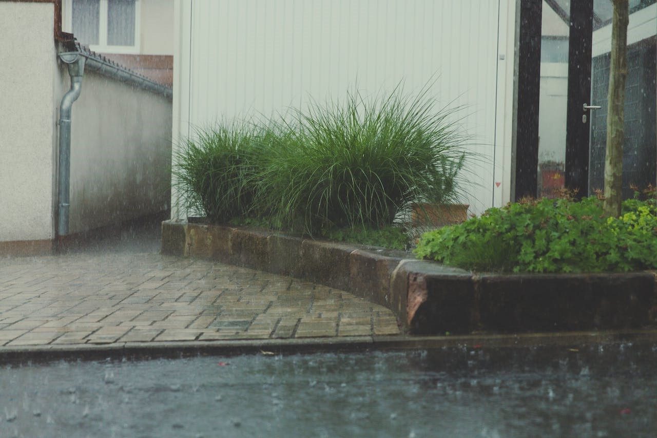 lyon-pluie-tempete-ciaran-2023